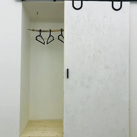 Co Mo - A Sud - 3* メザーニェ